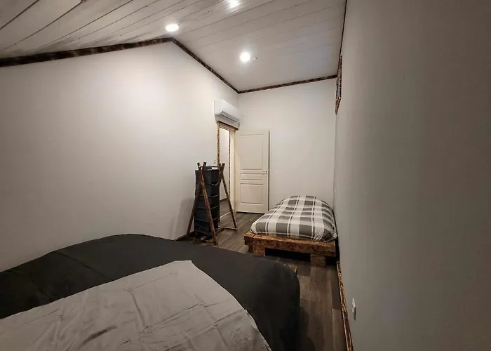 De La Ferme De La Comte *